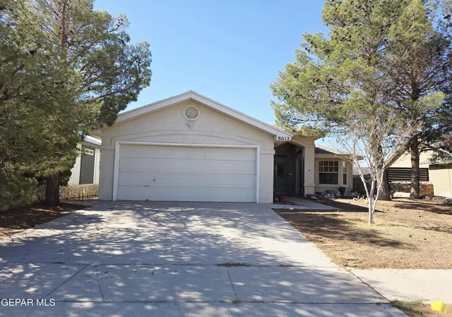 Photo 1 of Sale Pending at 8612 Centennial Dr, El Paso, TX 79912 | MLS# 947126 | Listing updated on 2026-09-17