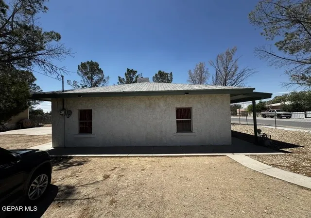 2nd image of 220 Nw G Ave, Fabens, TX 79838 | MLS# 947112