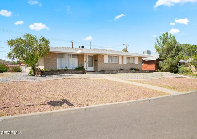 Photo 4 of Single family home for sale at 2901 Polk Ave, El Paso, TX 79930 | MLS# 947103 | Listing updated on 2026-07-07