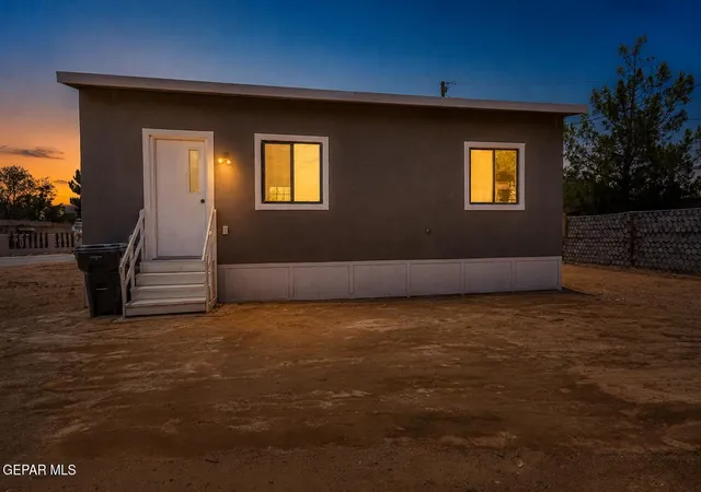 Photo 1 of Sale Pending at 3701 Julie Marie Pl, El Paso, TX 79938 | MLS# 947098 | Listing updated on 2026-09-08