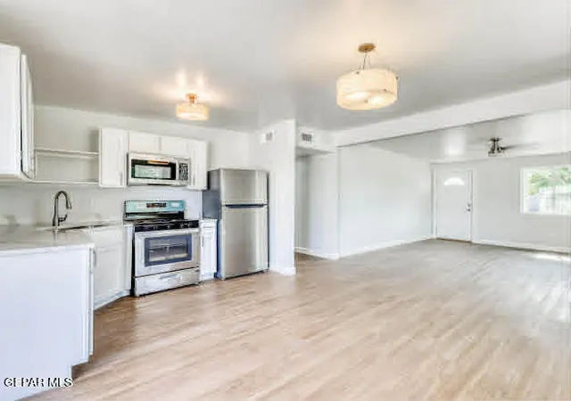 Photo 3 of Single family home for sale at 10385 Potencia Dr, El Paso, TX 79927 | MLS# 947099 | Listing updated on 2026-09-18