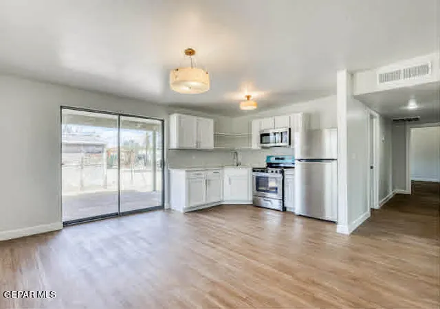 Photo 4 of Single family home for sale at 10385 Potencia Dr, El Paso, TX 79927 | MLS# 947099 | Listing updated on 2026-09-18