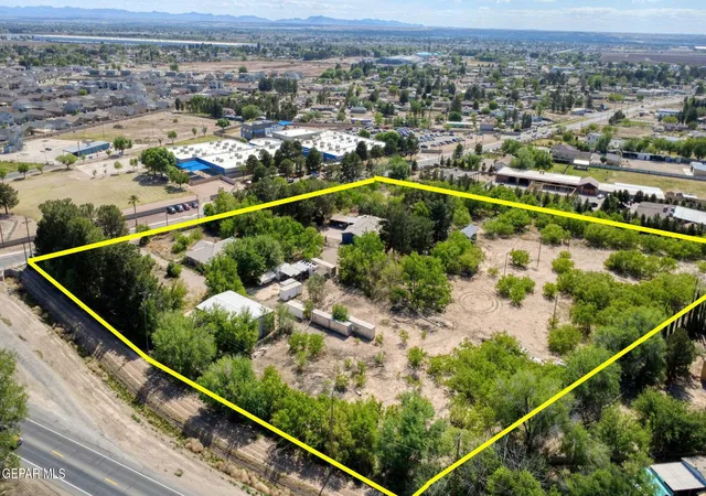 4th image of 587 Bauman Rd, Socorro, TX 79927 | MLS# 947277