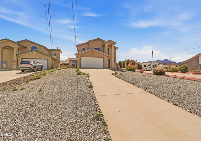 Photo 2 of Sale Pending at 8817 Polaris St, El Paso, TX 79904 | MLS# 947175 | Listing updated on 2026-09-18