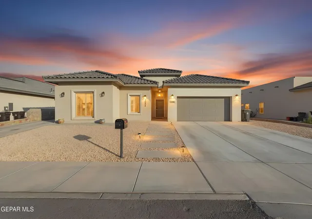 Photo 1 of Single family home for sale at 2084 Santa Isabella St, Sunland Park, NM 88063 | MLS# 947214 | Listing updated on 2026-08-29