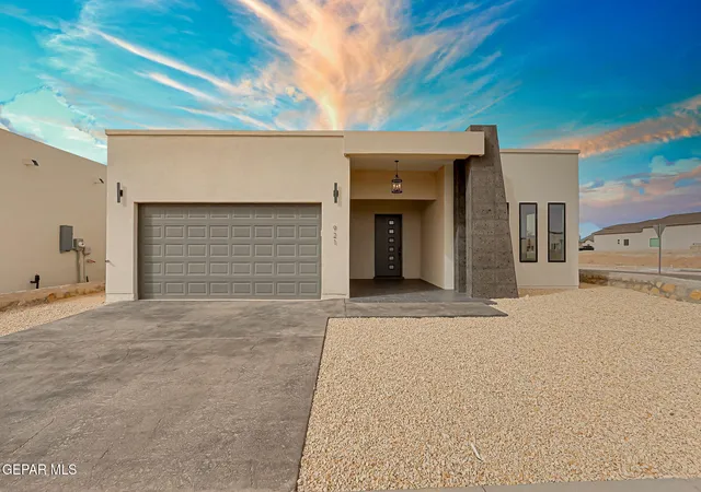 1st image of 921 Ada Ln Ln, El Paso, TX 79932 | MLS# 947231