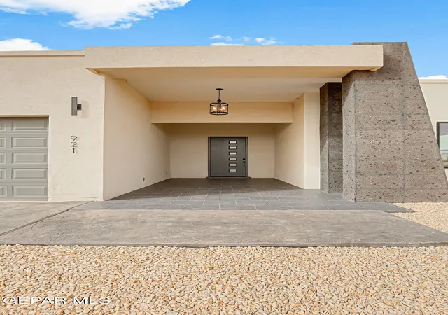 3rd image of 921 Ada Ln Ln, El Paso, TX 79932 | MLS# 947231