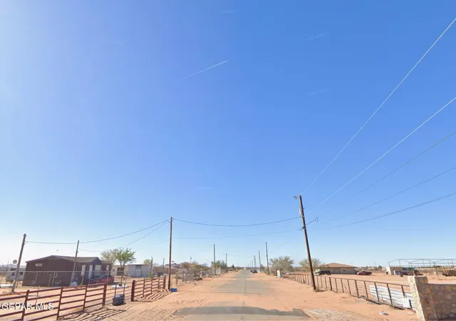 Photo 3 of Sale Pending at 5582 Ch Hunton St, El Paso, TX 79938 | MLS# 947234 | Listing updated on 2026-08-23