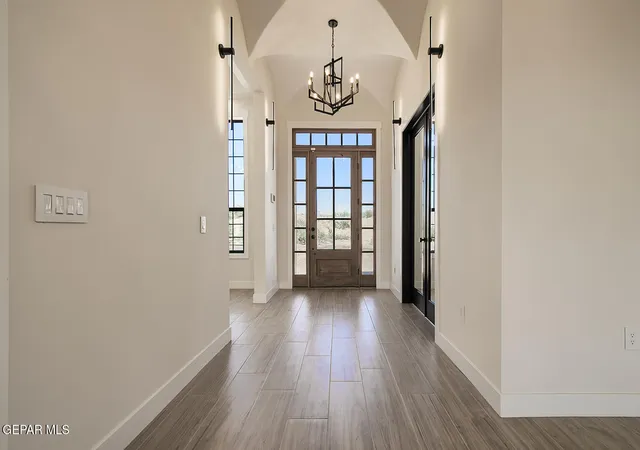 Photo 5 of Single family home for sale at 6035 Dusty Prints Rd, Las Cruces, NM 88007 | MLS# 947656 | Listing updated on 2026-07-15