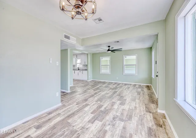 Photo 3 of Single family home for sale at 3821 Mcconnell Ave, El Paso, TX 79904 | MLS# 947412 | Listing updated on 2026-08-31