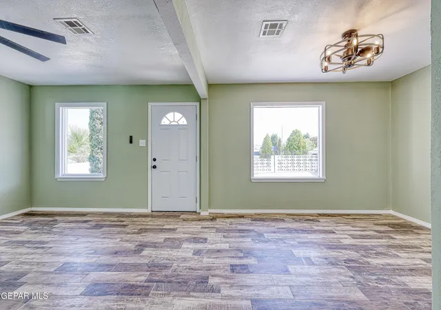 Photo 4 of Single family home for sale at 3821 Mcconnell Ave, El Paso, TX 79904 | MLS# 947412 | Listing updated on 2026-08-31