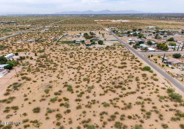 Photo 4 of Land for sale at Pid-386220 Hunnicut Rd, El Paso, TX 79938 | MLS# 947349 | Listing updated on 2026-08-17