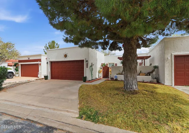 Homes for sale in Santa Teresa, NM | 214 Casas Bella Ln, Santa Teresa, NM 88008 | MLS# 947430