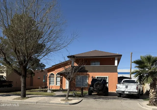 Photo 1 of Sale Pending at 9813 La Morenita Cir, El Paso, TX 79927 | MLS# 947420 | Listing updated on 2026-09-04