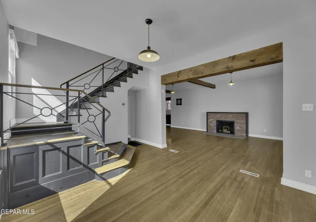 Photo 2 of Multi family home for sale at 1305 E Rio Grande Ave, El Paso, TX 79902 | MLS# 947422 | Listing updated on 2026-08-27