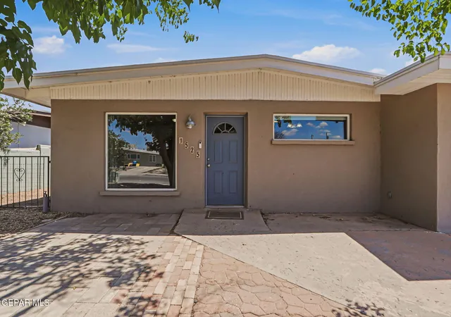 Homes for sale in Las Cruces, NM | 1525 Durazno St, Las Cruces, NM 88001 | MLS# 947469