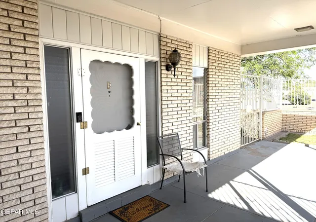 Photo 2 of Townhouse for sale at 4155 Krupp Dr #B, El Paso, TX 79902 | MLS# 947487 | Listing updated on 2026-07-16
