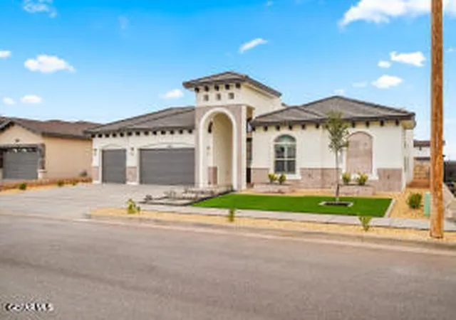 Photo 3 of Sale Pending at 2305 Tierra Kona, El Paso, TX 79938 | MLS# 947493 | Listing updated on 2026-09-15