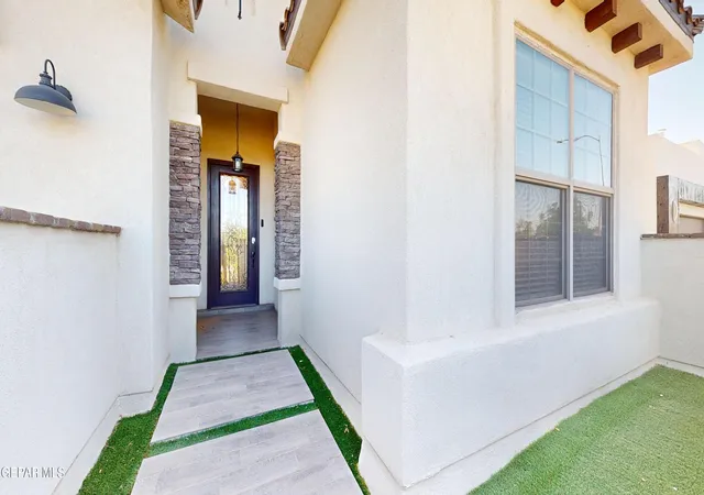 Photo 3 of Single family home for sale at 1754 Sidesaddle Dr, El Paso, TX 79911 | MLS# 947646 | Listing updated on 2026-07-26