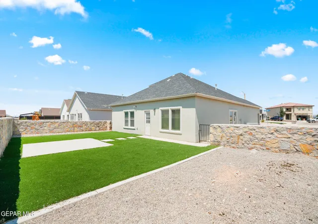 21st image of 1017 Summer House St, Horizon City, TX 79928 | MLS# 947520