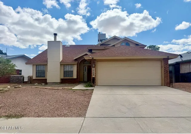 Photo 2 of Single family home for sale at 1708 Firehouse Dr, El Paso, TX 79936 | MLS# 948685 | Listing updated on 2026-09-20