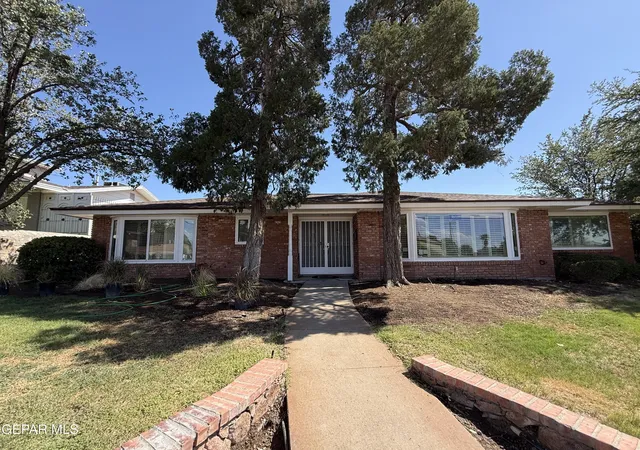 Photo 1 of Single family home for sale at 6325 Westwind Dr, El Paso, TX 79912 | MLS# 947549 | Listing updated on 2026-09-09