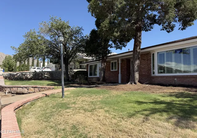 Photo 3 of Single family home for sale at 6325 Westwind Dr, El Paso, TX 79912 | MLS# 947549 | Listing updated on 2026-09-09
