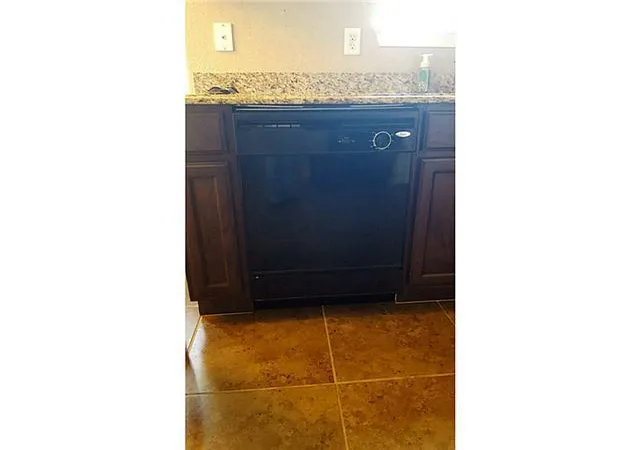 Photo 3 of Single family home for sale at 7029 Copper Town Dr, El Paso, TX 79934 | MLS# 947615 | Listing updated on 2026-09-19