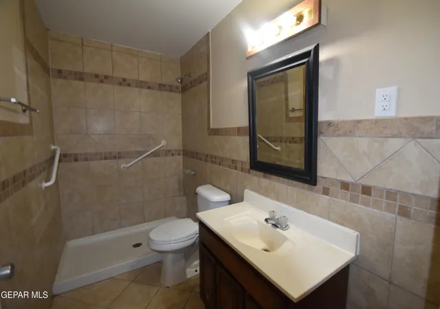 3rd image of 807 Poplar St, Anthony, TX 79821 | MLS# 947584