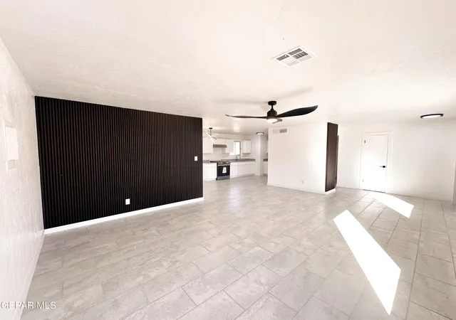 Photo 3 of Sale Pending at 11531 Meadowbrook Dr, El Paso, TX 79936 | MLS# 947618 | Listing updated on 2026-09-07
