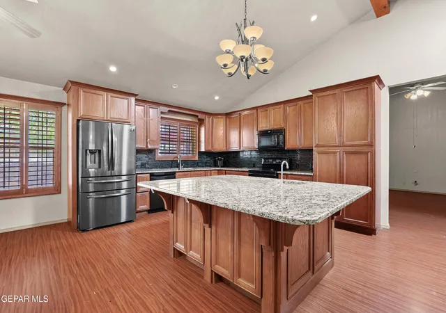 Photo 3 of Single family home for sale at 4333 Loma Taurina Dr, El Paso, TX 79934 | MLS# 948622 | Listing updated on 2026-09-18