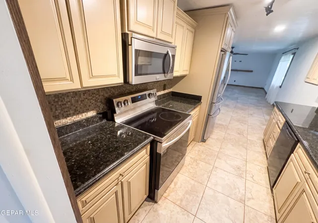 2nd image of 5310 Mimosa Ln, Las Cruces, NM 88001 | MLS# 947671