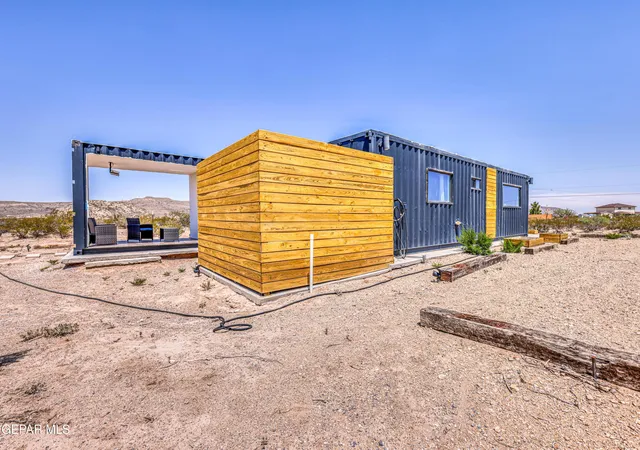 Manufactured home for sale at 17425 Wagon Wheel Dr, El Paso, TX 79938 | MLS# 947790