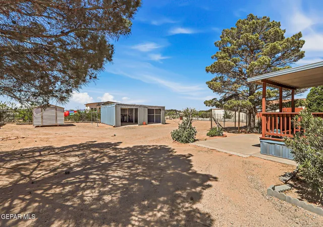 Photo 4 of Manufactured home for sale at 2760 Golden Sun Dr, Chaparral, NM 88081 | MLS# 947724 | Listing updated on 2026-07-17