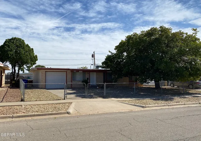 Photo 2 of Sale Pending at 10412 Triumph Dr, El Paso, TX 79924 | MLS# 947736 | Listing updated on 2026-09-04