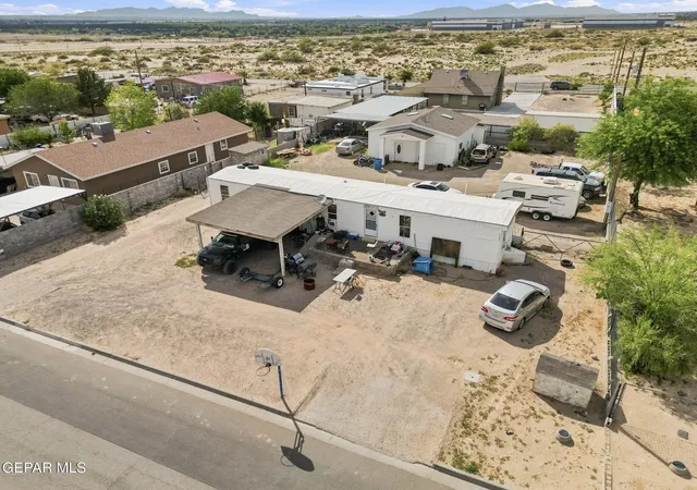 2nd image of 1581 Wolsey Dr, Clint, TX 79836 | MLS# 947739