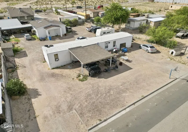 3rd image of 1581 Wolsey Dr, Clint, TX 79836 | MLS# 947739
