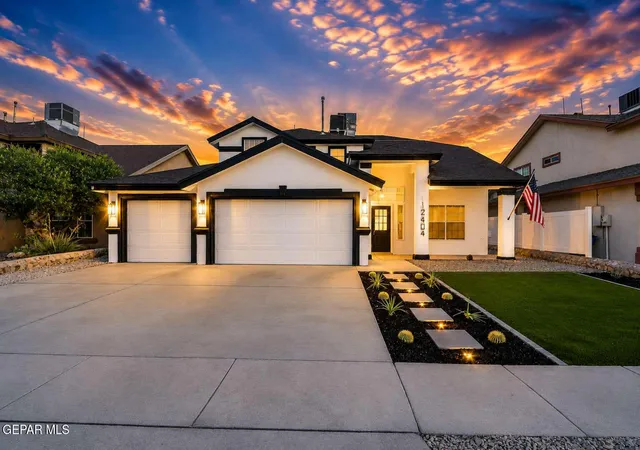 Photo 1 of Single family home for sale at 12404 Paseo Largo Cir, El Paso, TX 79928 | MLS# 947748 | Listing updated on 2026-10-04