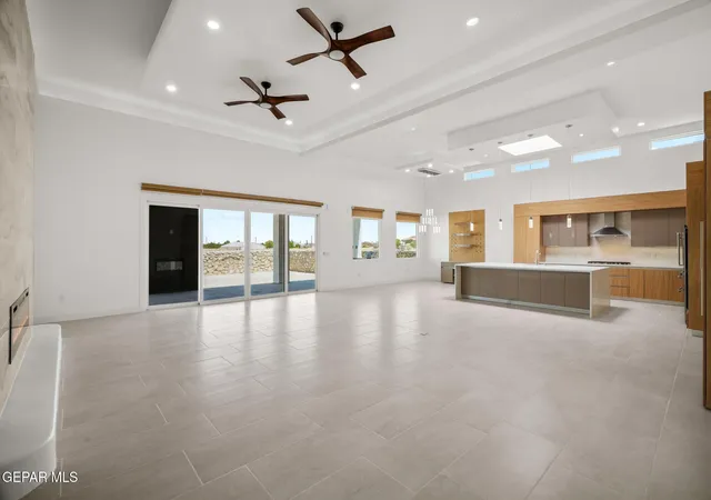 Photo 4 of Single family home for sale at 11337 Ardelle Ave, El Paso, TX 79936 | MLS# 947751 | Listing updated on 2026-09-05