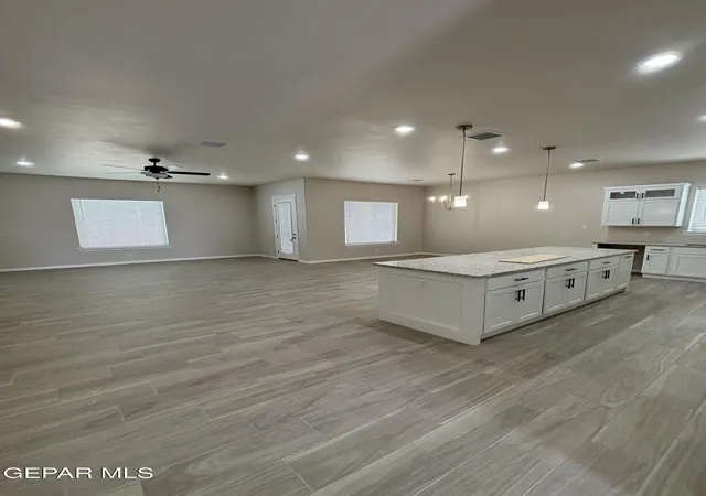 Photo 3 of Single family home for sale at 6120 Oleaster Dr, El Paso, TX 79932 | MLS# 947756 | Listing updated on 2026-07-16