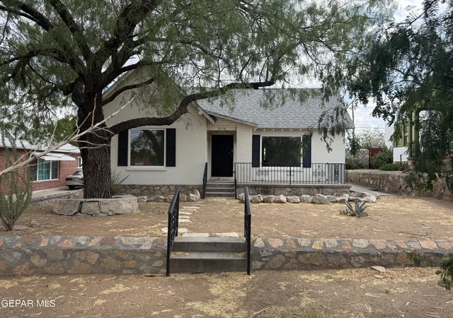 Photo 1 of Sale Pending at 3110 Altura Ave, El Paso, TX 79930 | MLS# 947764 | Listing updated on 2026-09-18