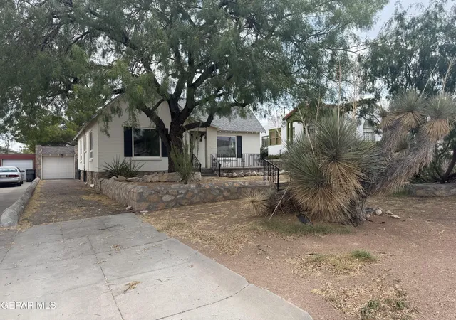 Photo 3 of Sale Pending at 3110 Altura Ave, El Paso, TX 79930 | MLS# 947764 | Listing updated on 2026-09-18