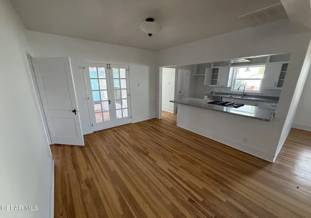 Photo 4 of Sale Pending at 3110 Altura Ave, El Paso, TX 79930 | MLS# 947764 | Listing updated on 2026-09-18
