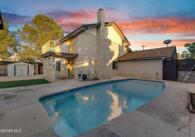 Photo 1 of Single family home for sale at 2101 E Glen Dr, El Paso, TX 79936 | MLS# 947844 | Listing updated on 2026-09-18