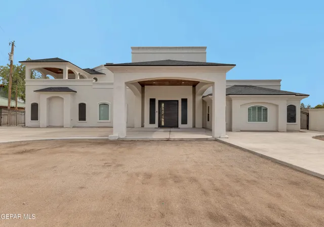Photo 3 of Single family home for sale at 532 Sandy Ln, El Paso, TX 79907 | MLS# 947836 | Listing updated on 2026-07-17