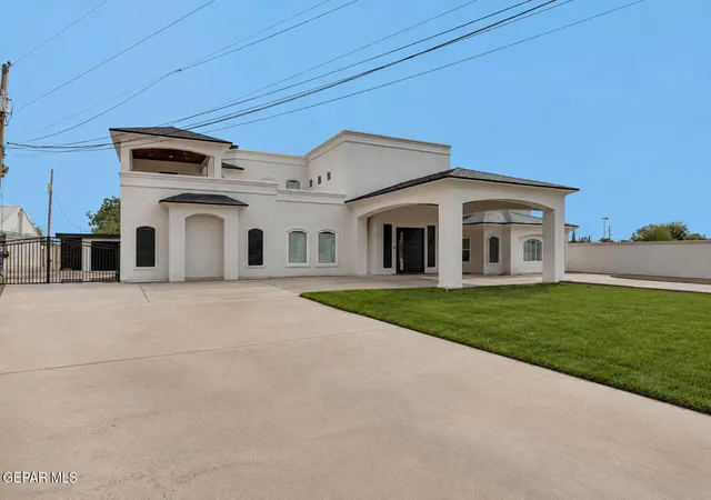 Photo 3 of Single family home for sale at 532 Sandy Ln, El Paso, TX 79907 | MLS# 947836 | Listing updated on 2026-07-17