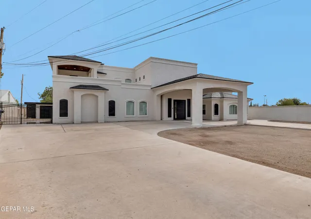 Photo 4 of Single family home for sale at 532 Sandy Ln, El Paso, TX 79907 | MLS# 947836 | Listing updated on 2026-07-17