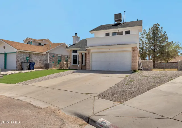 Photo 3 of Single family home for sale at 2908 Gull Lake Pl, El Paso, TX 79936 | MLS# 947909 | Listing updated on 2026-09-15