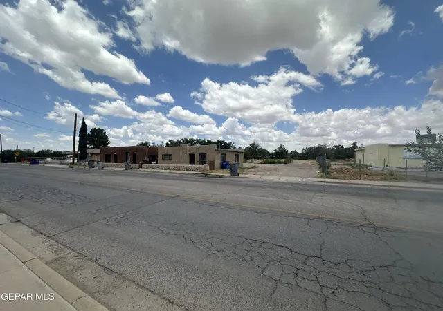 4th image of 317 N Carolina Dr, El Paso, TX 79915 | MLS# 948018