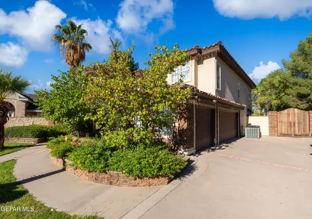 Photo 3 of Sale Pending at 1988 Paseo Colina Pl, El Paso, TX 79936 | MLS# 947811 | Listing updated on 2026-08-29